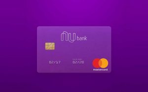 Estou gostando do cartão de crédito Nubank, faço o login no celular e recebo a fatura online